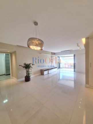 Apartamento com 4 Quartos à Venda, 157 m² em Barra Da Tijuca - Rio De Janeiro