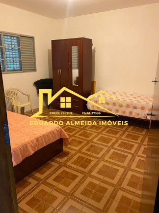 Imagem Imóvel com 3 Quartos à Venda, 2 m² em Centro - Gramadinho Imagem Imóvel com 3 Quartos à Venda, 2 m² em Centro - Gramadinho