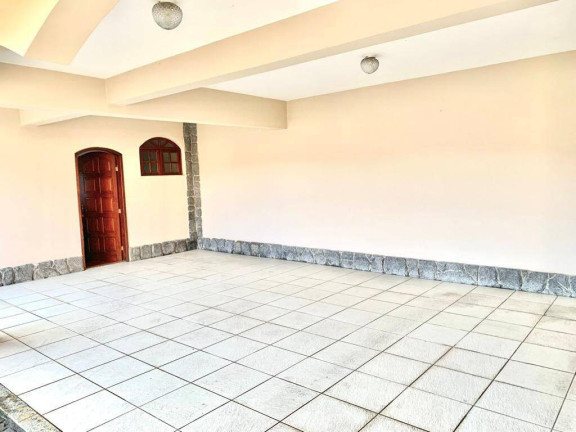 Imagem Casa com 3 Quartos à Venda, em Conselheiro Paulino - Nova Friburgo Imagem Casa com 3 Quartos à Venda, em Conselheiro Paulino - Nova Friburgo