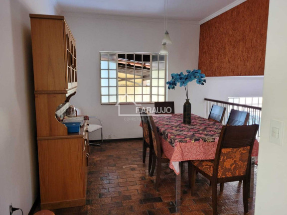 Imagem Casa com 4 Quartos à Venda, 253 m² em Vila Leão - Sorocaba Imagem Casa com 4 Quartos à Venda, 253 m² em Vila Leão - Sorocaba