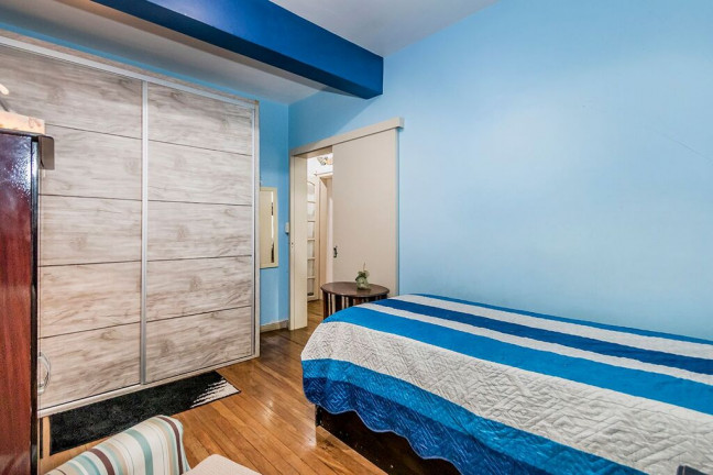 Imagem Apartamento com 4 Quartos à Venda, 174 m² em Centro Histórico - Porto Alegre Imagem Apartamento com 4 Quartos à Venda, 174 m² em Centro Histórico - Porto Alegre