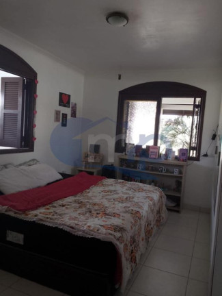Imagem Casa com 6 Quartos à Venda, 264 m² em Paraíso (distrito) - Torres Imagem Casa com 6 Quartos à Venda, 264 m² em Paraíso (distrito) - Torres