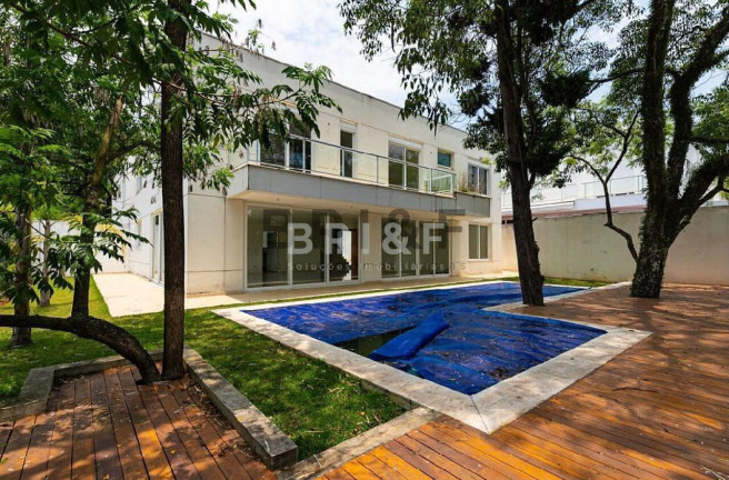 Imagem Casa com 4 Quartos à Venda, 786 m² em Brooklin - São Paulo Imagem Casa com 4 Quartos à Venda, 786 m² em Brooklin - São Paulo