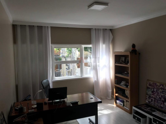 Imagem Casa com 4 Quartos à Venda, 450 m² em Brooklin - São Paulo Imagem Casa com 4 Quartos à Venda, 450 m² em Brooklin - São Paulo