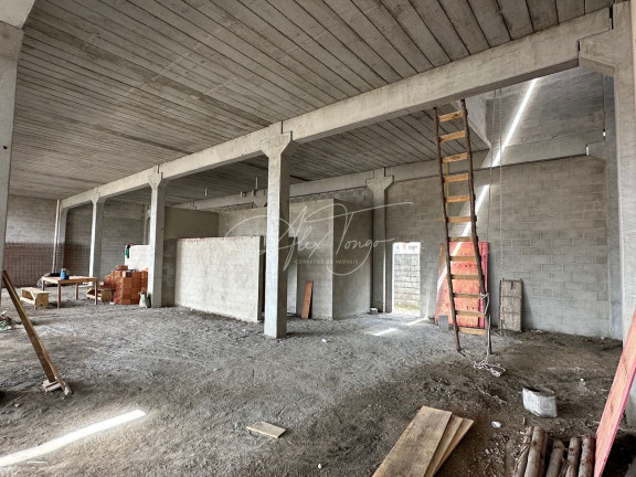 Imagem Imóvel Comercial para Alugar, 660 m² em Morada De Laranjeiras - Serra