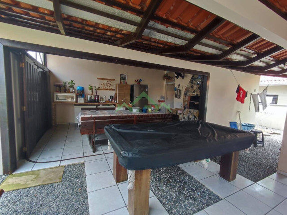Imagem Casa com 4 Quartos à Venda, 382 m² em Centro - Balneário Barra Do Sul