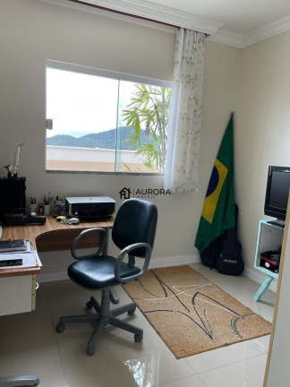 Imagem Casa com 4 Quartos à Venda, 350 m² em Ariribá - Balneário Camboriú Imagem Casa com 4 Quartos à Venda, 350 m² em Ariribá - Balneário Camboriú