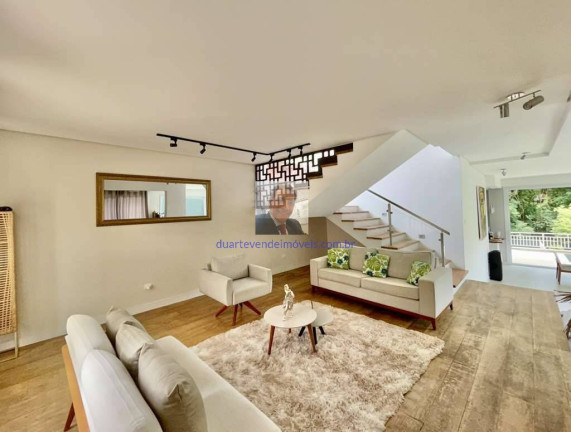 Imagem Casa com 4 Quartos à Venda, 386 m² em Pousada Dos Bandeirantes - Carapicuíba Imagem Casa com 4 Quartos à Venda, 386 m² em Pousada Dos Bandeirantes - Carapicuíba