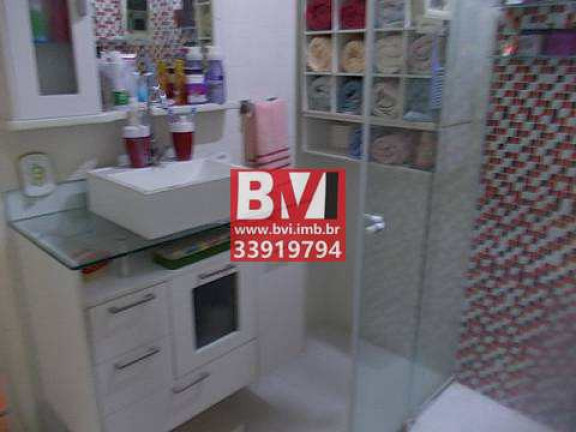 Imagem Casa com 5 Quartos à Venda, 150 m² em Vila Kosmos - Rio De Janeiro