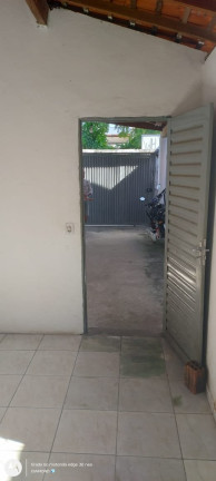 Imagem Casa com 2 Quartos à Venda, 250 m² em Uruguai - Teresina Imagem Casa com 2 Quartos à Venda, 250 m² em Uruguai - Teresina