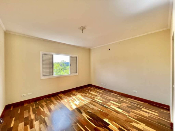 Imagem Casa com 4 Quartos à Venda, 311 m² em Golf Gardens - Carapicuíba Imagem Casa com 4 Quartos à Venda, 311 m² em Golf Gardens - Carapicuíba
