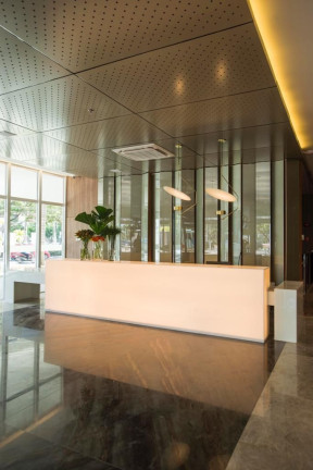 Sala Comercial à Venda, 34 m² em Meireles - Fortaleza