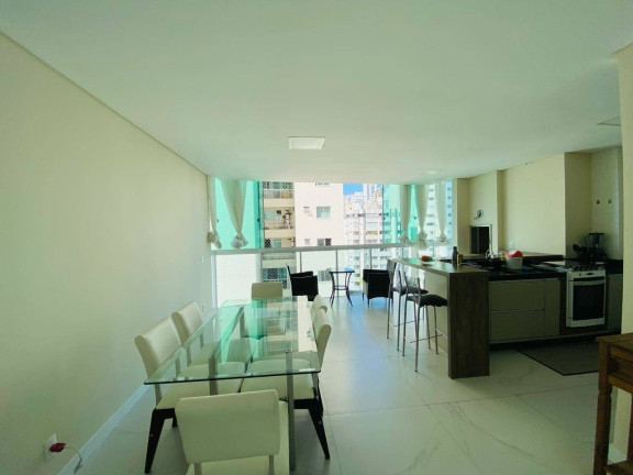 Imagem Apartamento com 4 Quartos à Venda, 132 m² em Pioneiros - Balneário Camboriú