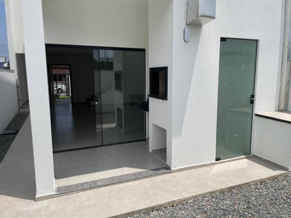 Imagem Casa com 3 Quartos à Venda, 136 m² em Itacolomi - Balneário Piçarras Imagem Casa com 3 Quartos à Venda, 136 m² em Itacolomi - Balneário Piçarras