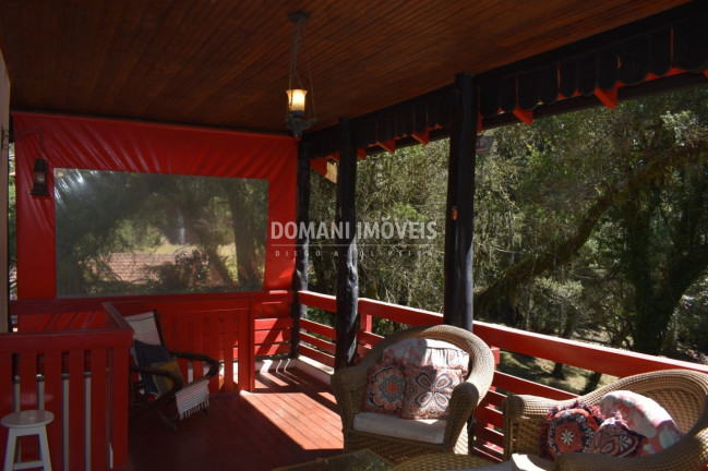Imagem Casa com 4 Quartos à Venda, 340 m² em Região De Descansópolis - Campos Do Jordão Imagem Casa com 4 Quartos à Venda, 340 m² em Região De Descansópolis - Campos Do Jordão