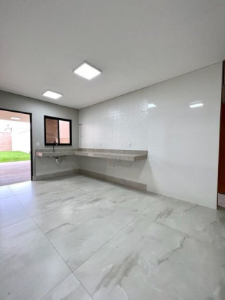 Imagem Sobrado com 4 Quartos à Venda, 160 m² em Vila Rosa - Goiânia Imagem Sobrado com 4 Quartos à Venda, 160 m² em Vila Rosa - Goiânia