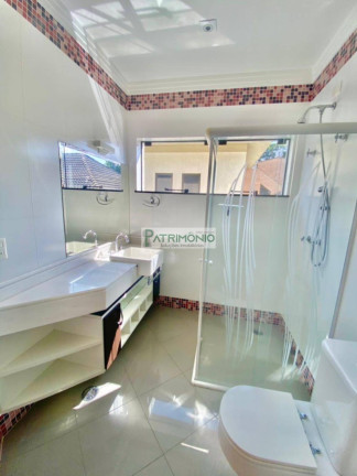 Imagem Casa com 3 Quartos à Venda, 820 m² em Arujázinho I, Ii E Iii - Arujá Imagem Casa com 3 Quartos à Venda, 820 m² em Arujázinho I, Ii E Iii - Arujá
