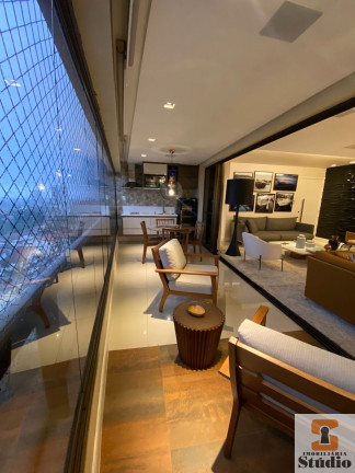 Imagem Apartamento com 3 Quartos à Venda, 169 m² em Santa Mônica - Feira De Santana Imagem Apartamento com 3 Quartos à Venda, 169 m² em Santa Mônica - Feira De Santana