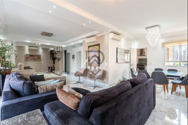 Apartamento com 3 Quartos à Venda, 180 m² em Vila Nova Conceição - São Paulo