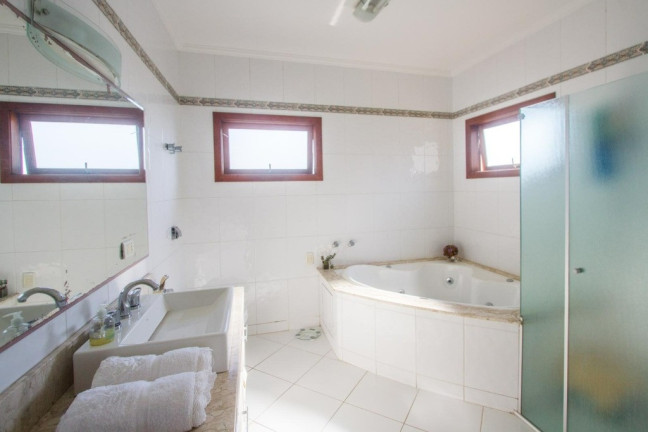 Imagem Casa com 4 Quartos à Venda, em Parque Terra Nova Ii - São Bernardo Do Campo Imagem Casa com 4 Quartos à Venda, em Parque Terra Nova Ii - São Bernardo Do Campo
