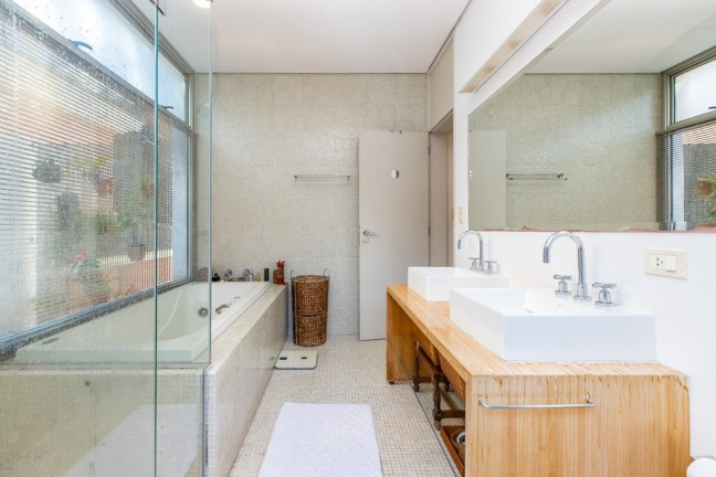 Imagem Casa com 4 Quartos à Venda, 350 m² em Granja Julieta - São Paulo Imagem Casa com 4 Quartos à Venda, 350 m² em Granja Julieta - São Paulo