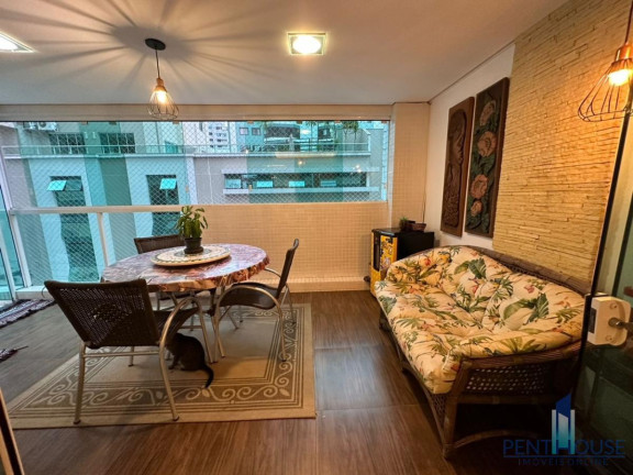 Imagem Apartamento com 3 Quartos à Venda, 239 m² em Centro - Balneário Camboriú Imagem Apartamento com 3 Quartos à Venda, 239 m² em Centro - Balneário Camboriú