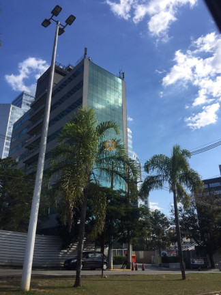 Imóvel à Venda, 6.215 m² em Green Valley Alphaville - Barueri