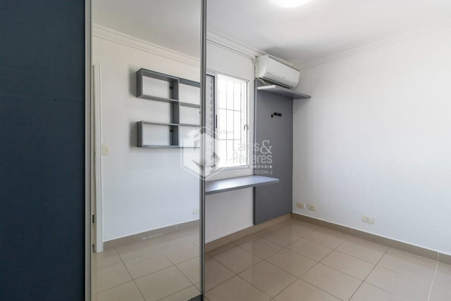 Imagem Casa com 3 Quartos à Venda, 271 m² em Parque Jabaquara - São Paulo Imagem Casa com 3 Quartos à Venda, 271 m² em Parque Jabaquara - São Paulo