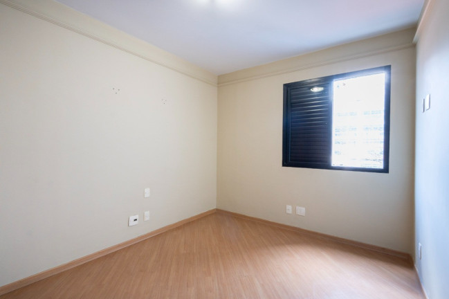 Imagem Apartamento com 3 Quartos à Venda, 105 m² em Vila Nova Conceição - São Paulo
