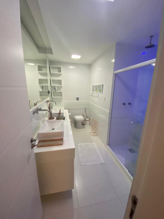 Imagem Casa de Condomínio com 5 Quartos para Alugar, 380 m² em Barra Da Tijuca - Rio De Janeiro Imagem Casa de Condomínio com 5 Quartos para Alugar, 380 m² em Barra Da Tijuca - Rio De Janeiro