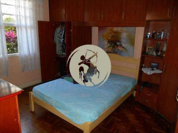 Imagem Casa com 7 Quartos à Venda, 200 m² em Marape - Santos Imagem Casa com 7 Quartos à Venda, 200 m² em Marape - Santos