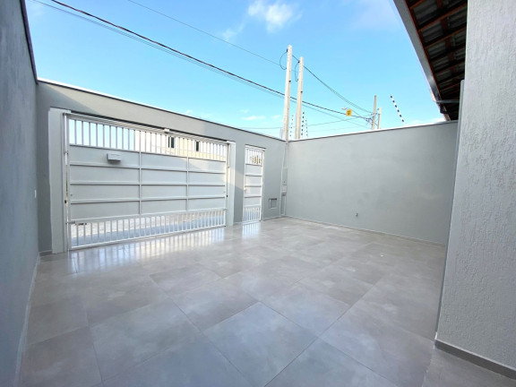 Imagem Casa com 3 Quartos à Venda, em Loteamento Residencial E Comercial Flamboyant - Pindamonhangaba Imagem Casa com 3 Quartos à Venda, em Loteamento Residencial E Comercial Flamboyant - Pindamonhangaba