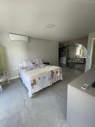 Imagem Casa com 4 Quartos à Venda, 300 m² em Eusébio - Eusébio Imagem Casa com 4 Quartos à Venda, 300 m² em Eusébio - Eusébio