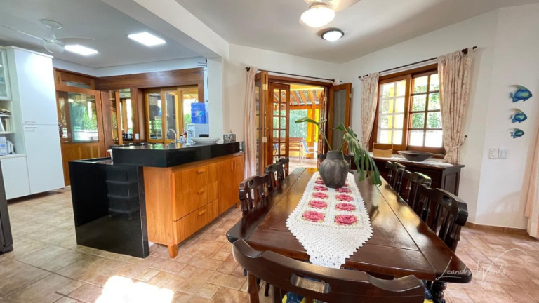 Imagem Casa com 5 Quartos à Venda, 280 m² em Itamambuca - Ubatuba Imagem Casa com 5 Quartos à Venda, 280 m² em Itamambuca - Ubatuba