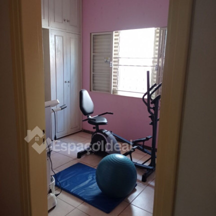 Imagem Casa com 4 Quartos à Venda, 220 m² em Vila Santa Cecília - Lençóis Paulista Imagem Casa com 4 Quartos à Venda, 220 m² em Vila Santa Cecília - Lençóis Paulista