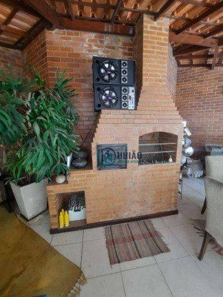 Imagem Casa com 5 Quartos à Venda, 330 m² em Itaipu - Niterói Imagem Casa com 5 Quartos à Venda, 330 m² em Itaipu - Niterói