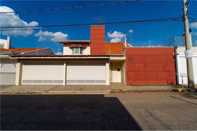 Casa com 3 Quartos à Venda, 348 m² em Jardim Das Samambaias - Jundiaí