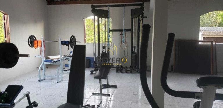 Imagem Casa com 3 Quartos à Venda, 450 m² em Laranjal - São Gonçalo Imagem Casa com 3 Quartos à Venda, 450 m² em Laranjal - São Gonçalo