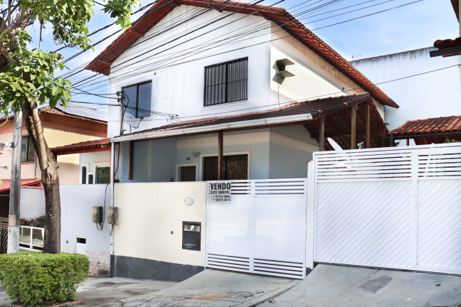 Imagem Casa com 3 Quartos à Venda, 135 m² em Campo Grande - Rio De Janeiro Imagem Casa com 3 Quartos à Venda, 135 m² em Campo Grande - Rio De Janeiro