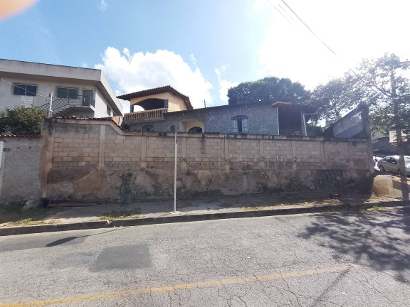 Casa com 3 Quartos à Venda, 360 m² em São Salvador - Belo Horizonte