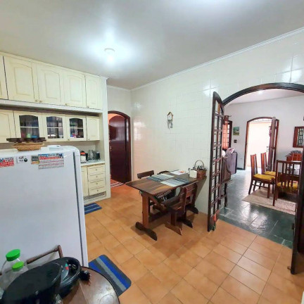 Imagem Casa com 3 Quartos à Venda, 350 m² em Estância Balneária Maria Helena Novaes - Peruíbe Imagem Casa com 3 Quartos à Venda, 350 m² em Estância Balneária Maria Helena Novaes - Peruíbe