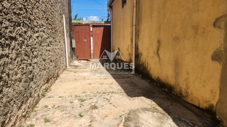 Imagem Imóvel com 2 Quartos à Venda, 125 m² em Jardim Amanda I - Hortolândia Imagem Imóvel com 2 Quartos à Venda, 125 m² em Jardim Amanda I - Hortolândia
