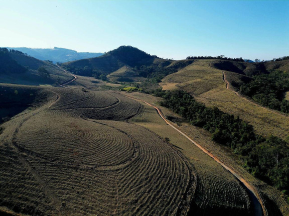 Imagem Fazenda à Venda, 258 m² em Poços De Caldas Imagem Fazenda à Venda, 258 m² em Poços De Caldas