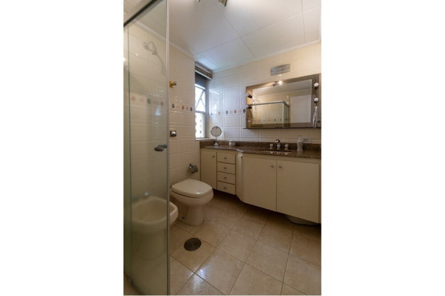 Imagem Apartamento com 3 Quartos à Venda, 106 m² em Itaim Bibi - São Paulo Imagem Apartamento com 3 Quartos à Venda, 106 m² em Itaim Bibi - São Paulo