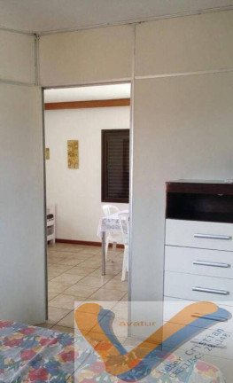 Imagem Edifício Residencial com 7 Quartos à Venda, 400 m² em Canasvieiras - Florianópolis