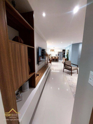 Imagem Imóvel com 3 Quartos à Venda, 206 m² em Caiçara - Praia Grande Imagem Imóvel com 3 Quartos à Venda, 206 m² em Caiçara - Praia Grande