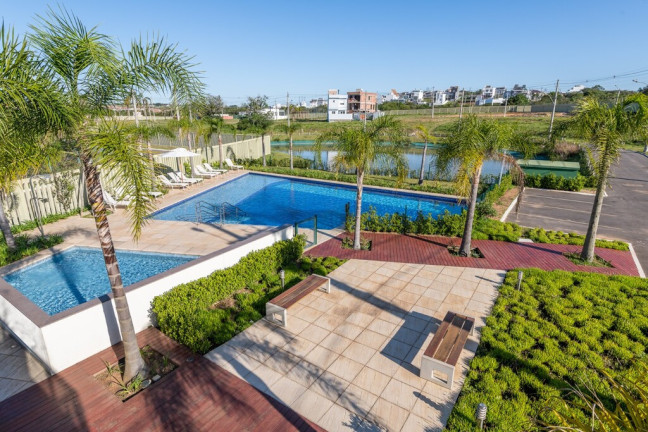 Imagem Casa com 3 Quartos à Venda,  em Mário Quintana - Porto Alegre