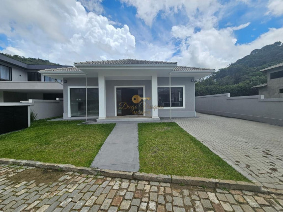 Imagem Casa com 3 Quartos à Venda, 375 m² em Green Valleiy - Teresópolis Imagem Casa com 3 Quartos à Venda, 375 m² em Green Valleiy - Teresópolis