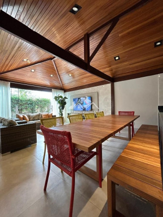 Imagem Casa com 4 Quartos à Venda, 220 m² em Colina De Laranjeiras - Serra