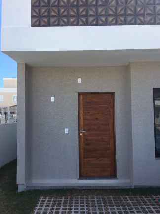 Imagem Casa de Condomínio com 3 Quartos à Venda, 130 m² em Cachoeira Do Bom Jesus - Florianópolis
